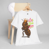 Lez Bee Ann – Funny Queen Bee LGBTQ+ T-Shirt